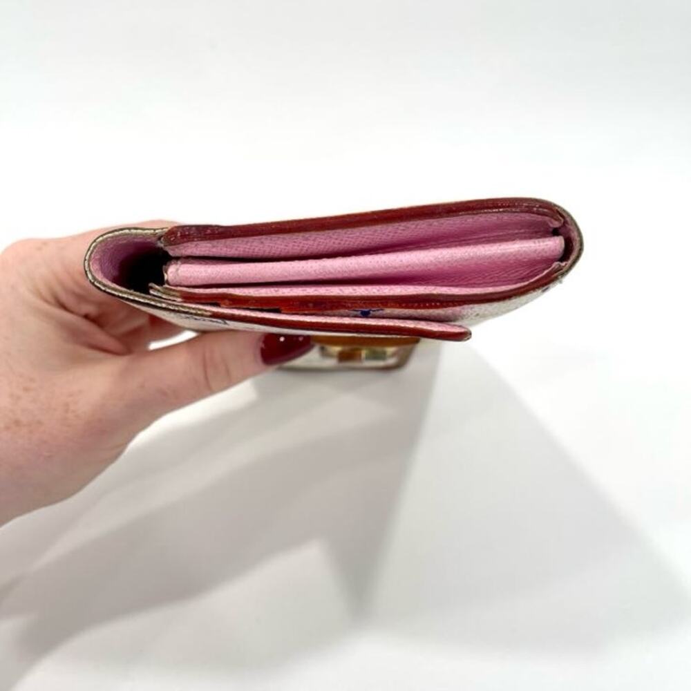 Louis Vuitton RARE Murakami Multicolor Bow Turn Lock Sarah Wallet White Pink Y2K - Picture 11 of 16
